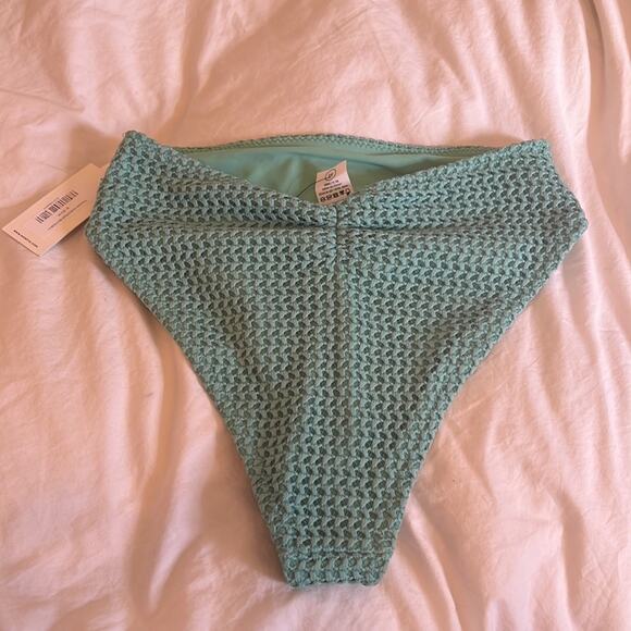 NWT Montce crochet Paula turquoise BOTTOMS only size M - Picture 4 of 7
